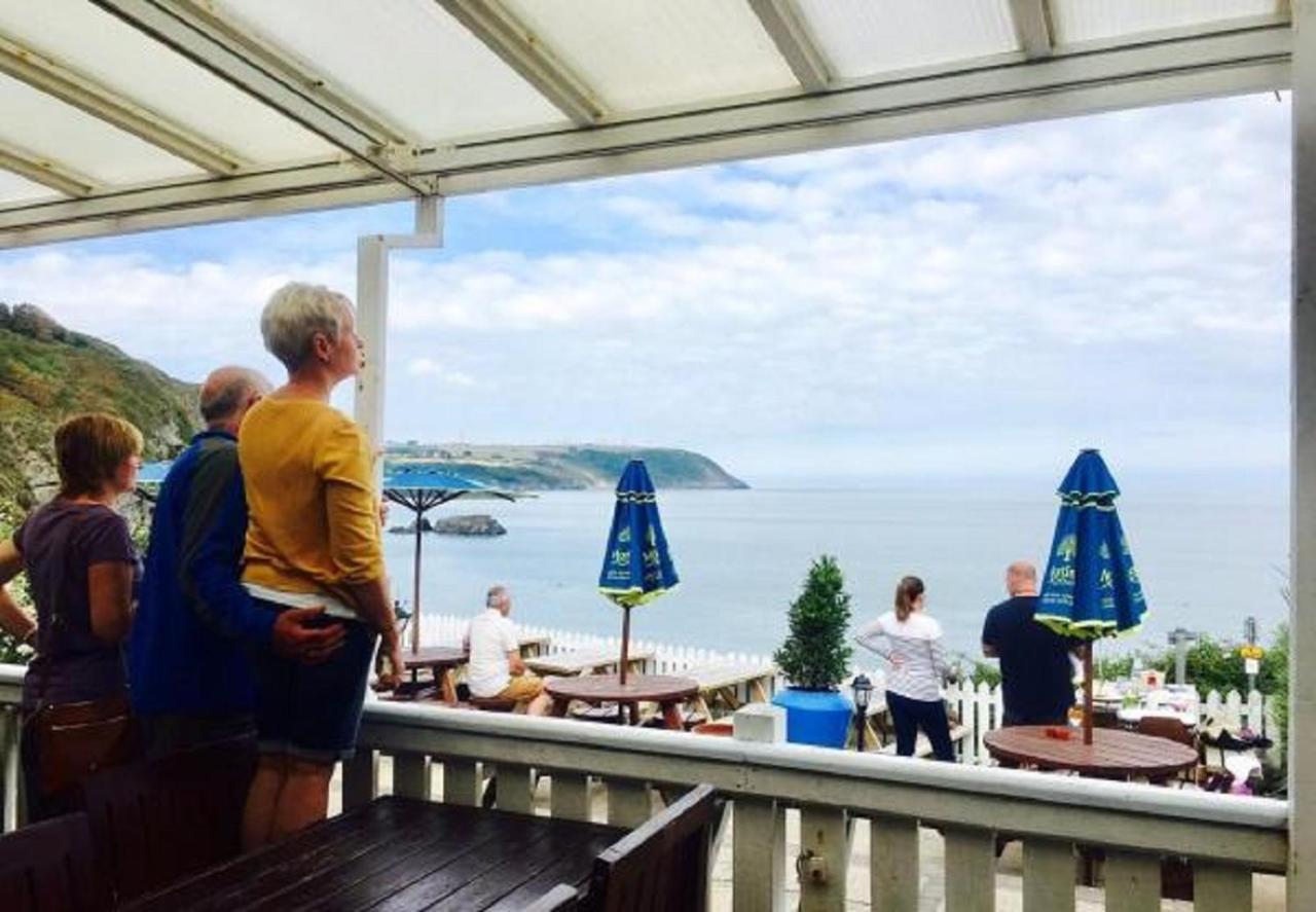 Ship Inn Aberporth Extérieur photo